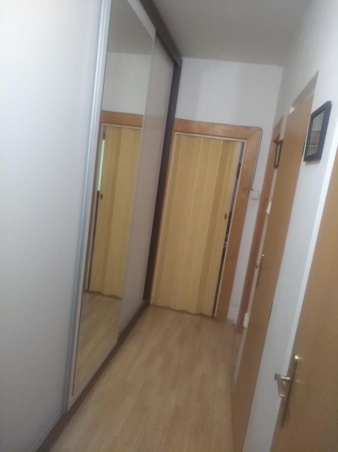Byt 2+1 s balkonem Vsetín Kültér fotó